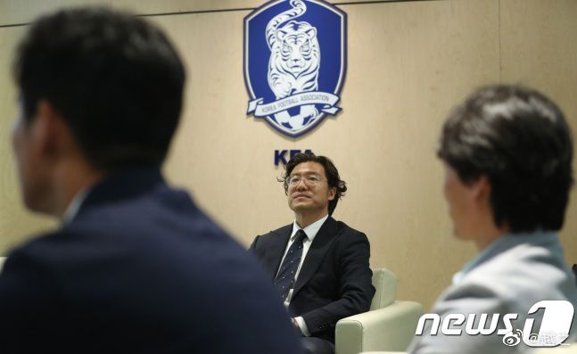 图书馆的女朋友[爱心]